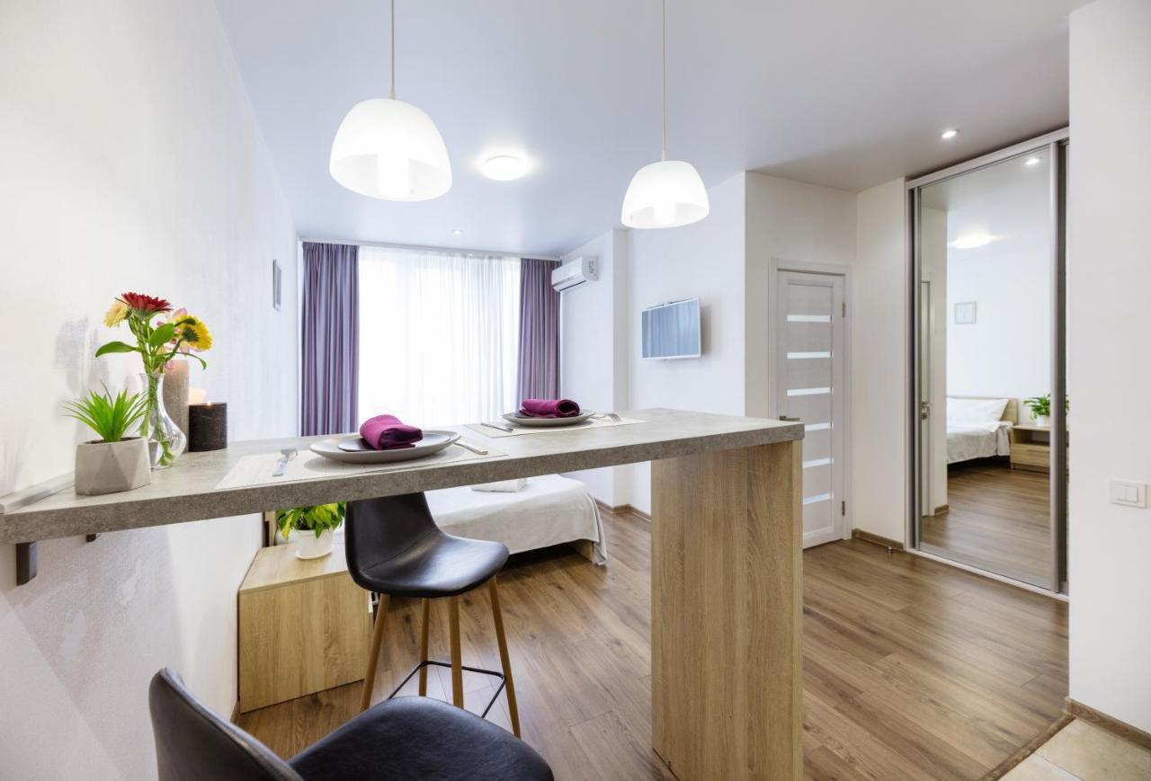 Nyvky Like Home - Studio - Apt 20 Kiev Exteriör bild